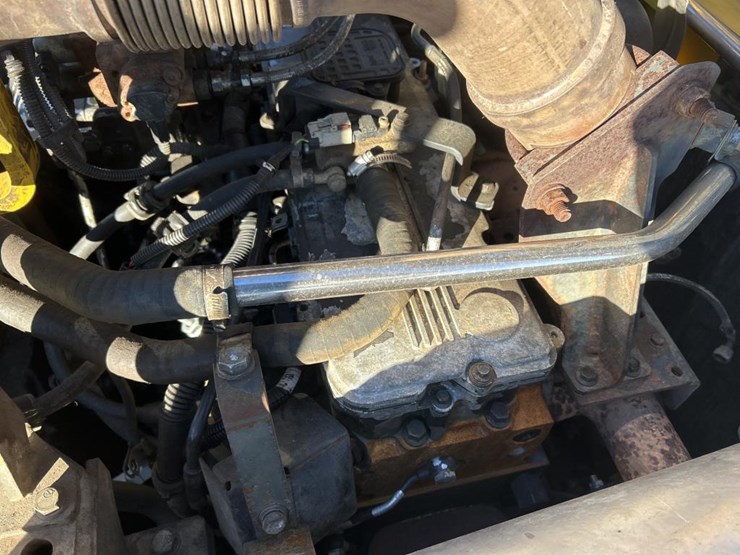 komatsu-pc360-lc-image-48