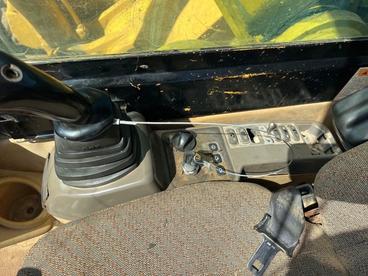 2000-caterpillar-322bl-image-34