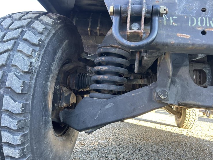 #5036-•-hummer-hmmwv-image-31