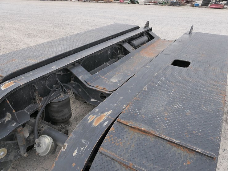 2017-fontaine-55-ton-image-21