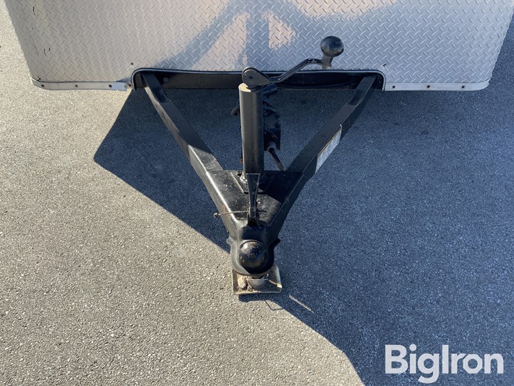 2005-united-expressline-image-10