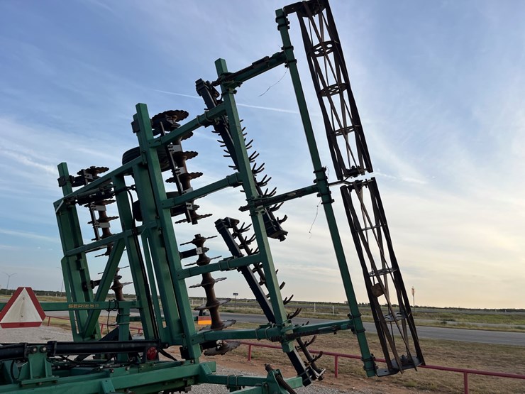 2009-great-plains-3000-image-13