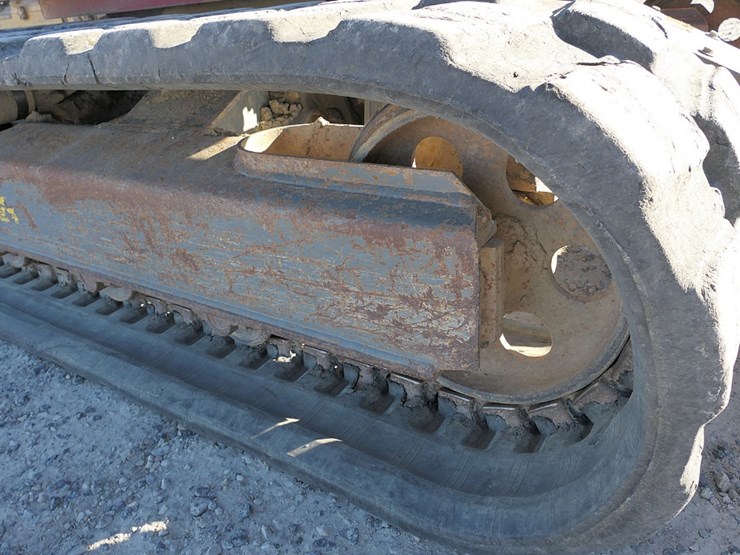 takeuchi-tb153-image-18