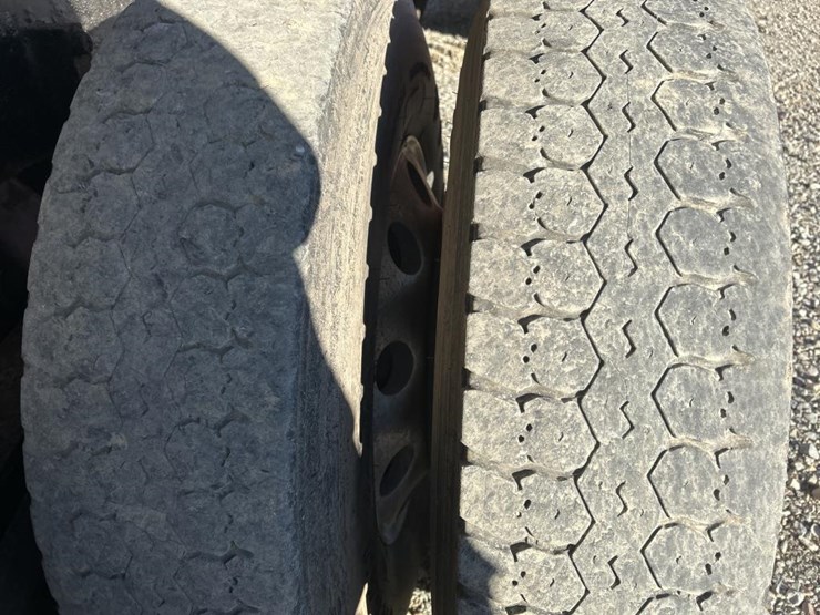 kenworth-t800-image-93