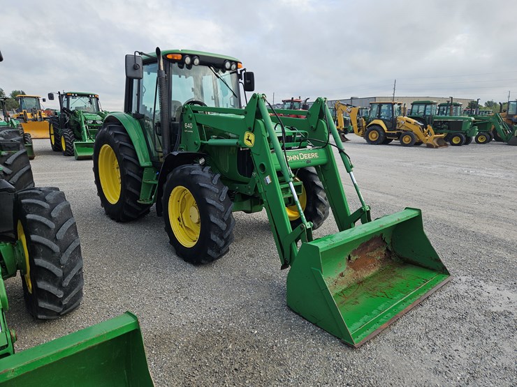 2006-john-deere-6420-image-23