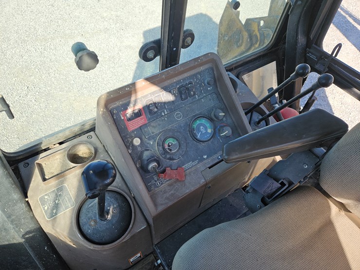 1997-deere-410e-image-12