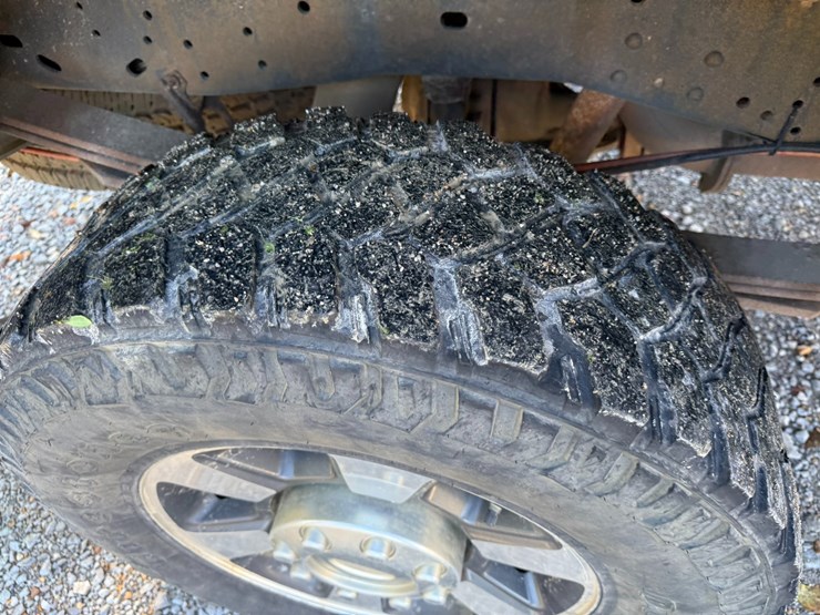 2011-ford-f250-image-9