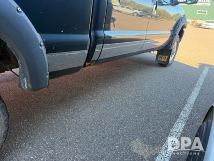 2004-f-350-super-duty-super-cab-truck-(jm652)-image-13