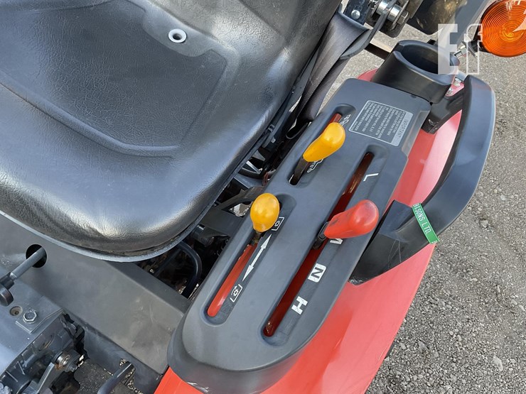 2018-kubota-b2601hsd-image-16