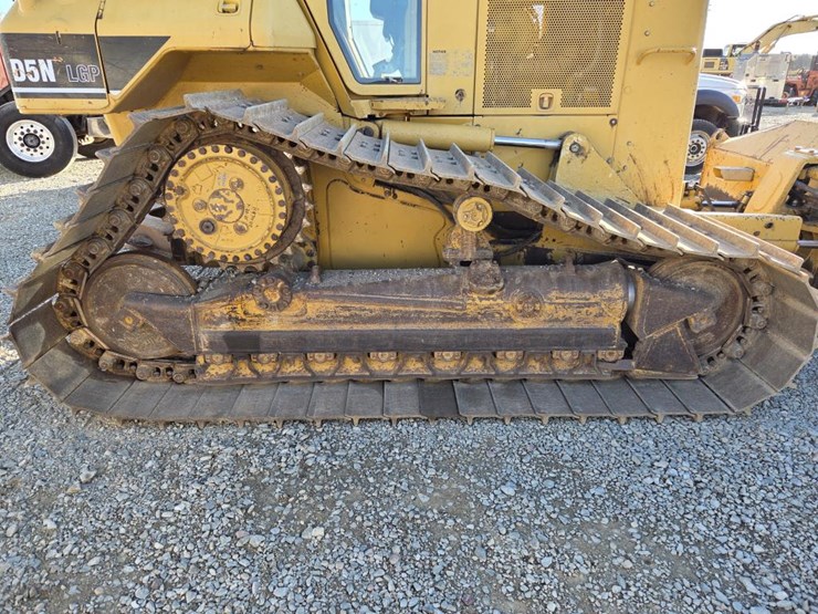caterpillar-d5n-image-62