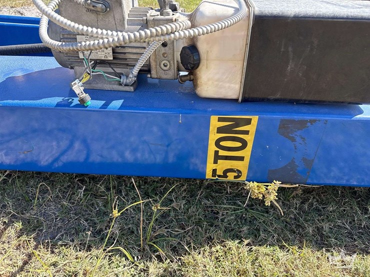 forward-10,000lb-two-post-electric-auto-lift-image-5