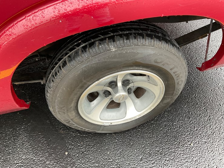 2002-chevrolet-s10-image-6