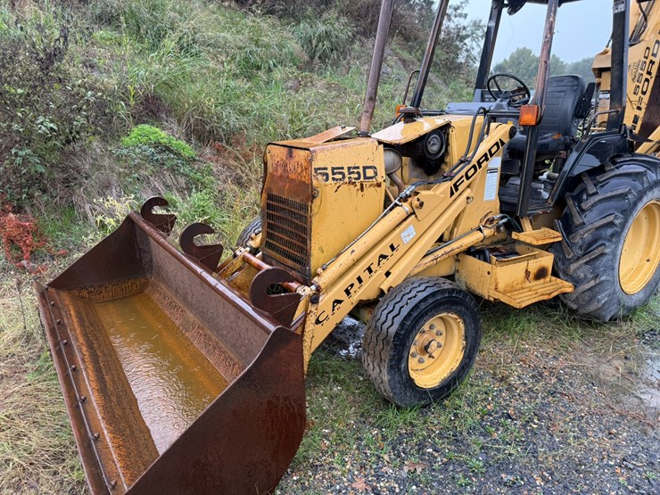 #22581-•-inop-ford-550d-backhoe-loader-image-30