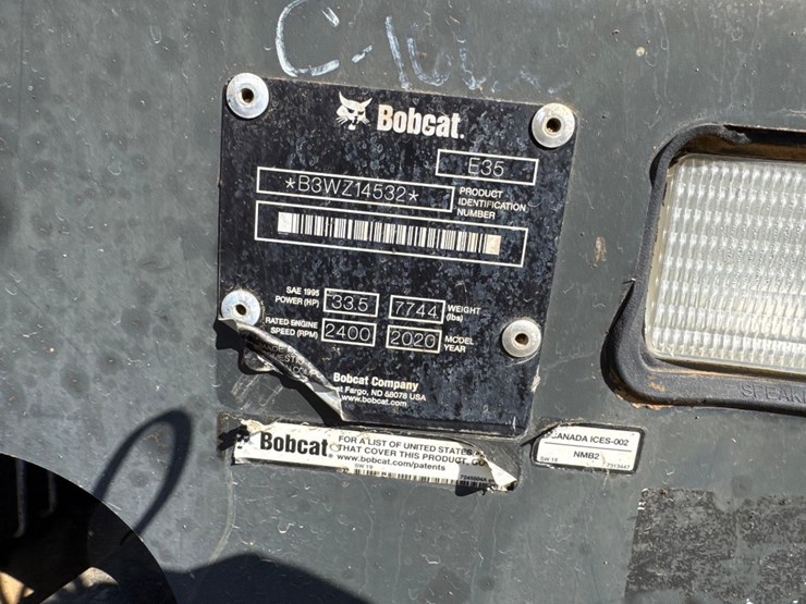 2020-bobcat-e35-image-24