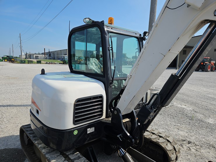 2016-bobcat-e63-image-22