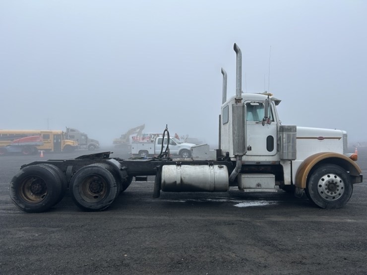 1992-peterbilt-379-image-6