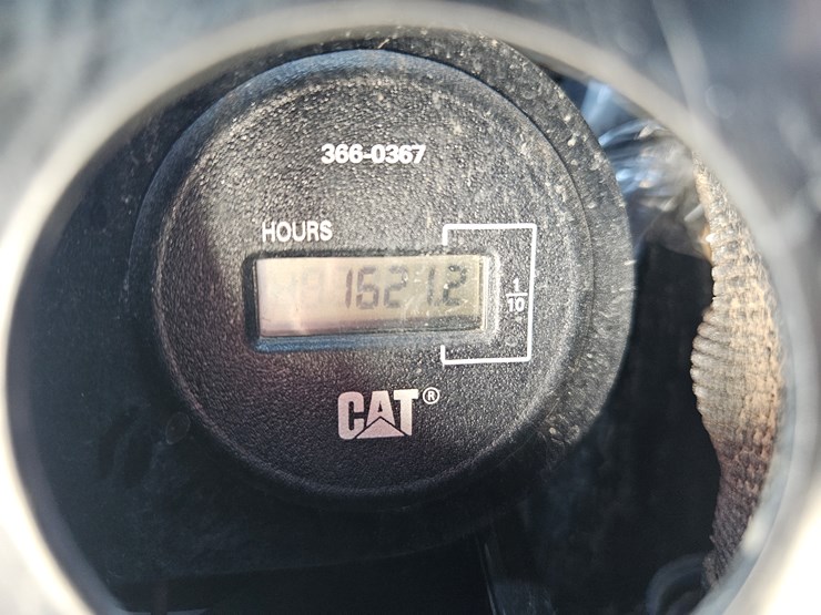 2020-caterpillar-303.5-image-19