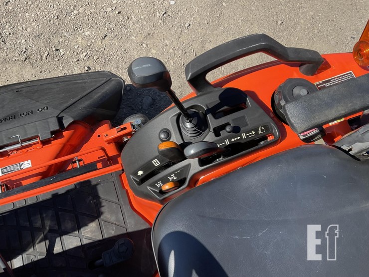 2022-kubota-bx2380-image-19