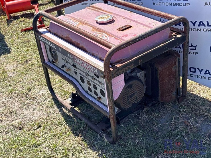 honda-em3800sx-portable-gasoline-generator-image-3