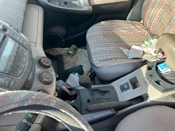 2007-toyota-rav4-image-47