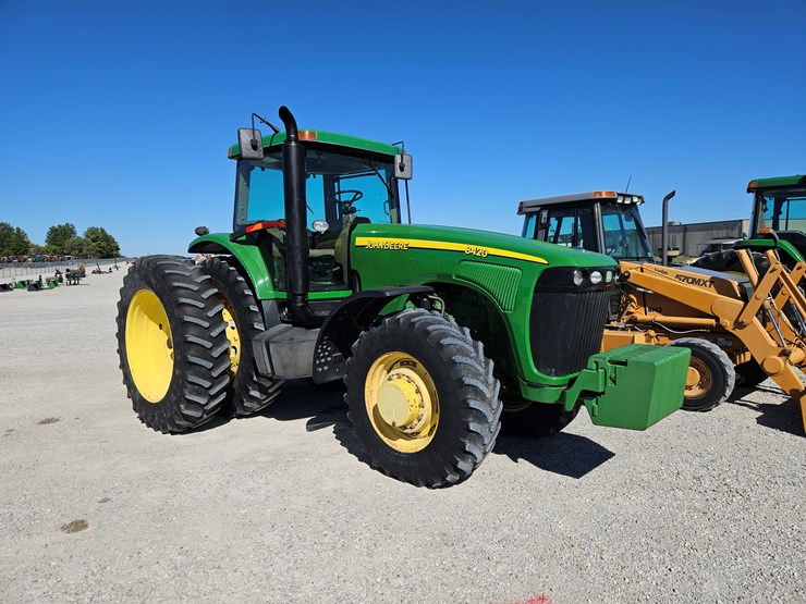2005-john-deere-8420-image-1