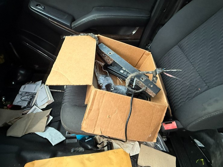 2015-chevrolet-tahoe-image-53