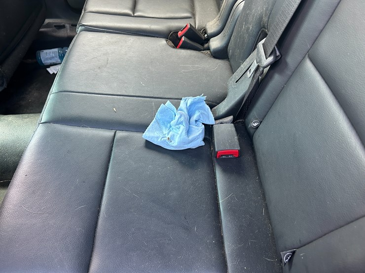 2013-ford-explorer-image-21