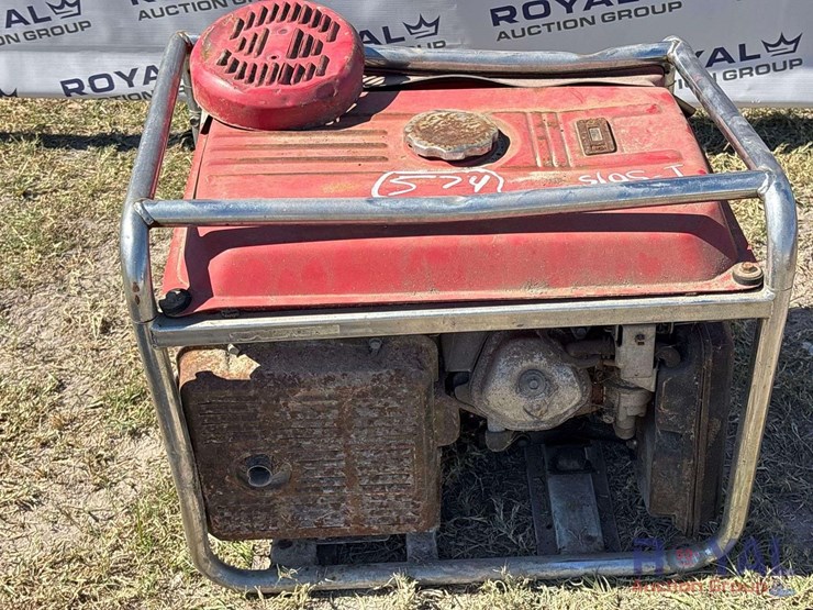 honda-em3500sx-portable-gasoline-generator-image-4