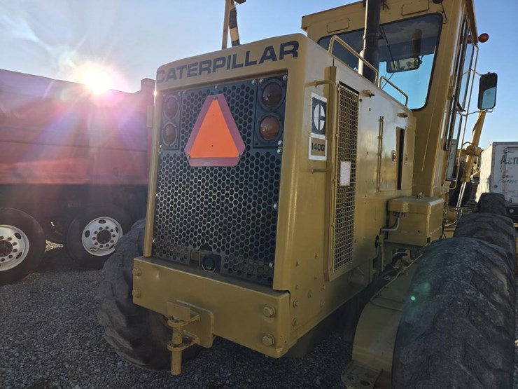 caterpillar-140-image-33