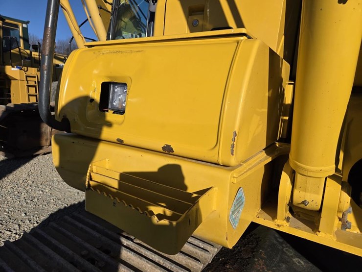 2021-komatsu-pc130-image-26