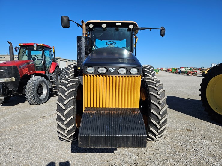 2013-versatile-260-image-3