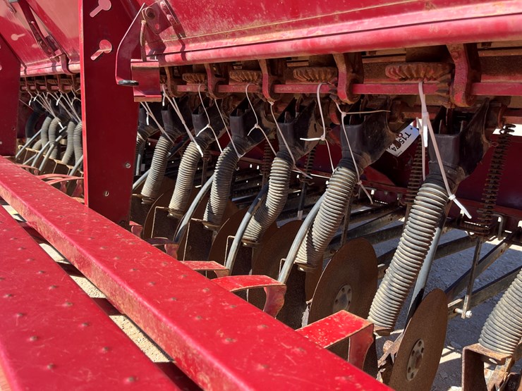 case-ih-5100-image-8