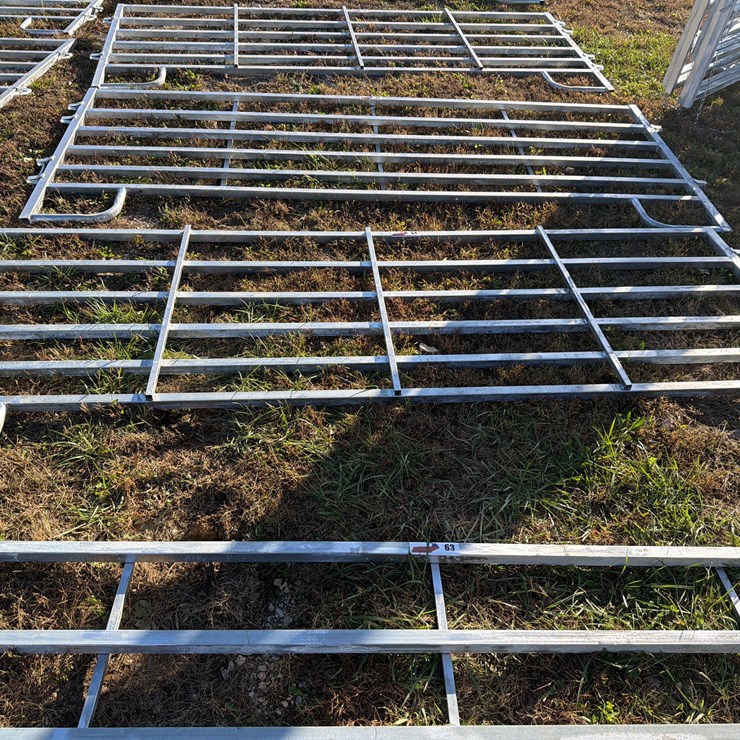 #64 • 12 FT Galvanized Heavy Duty Panel