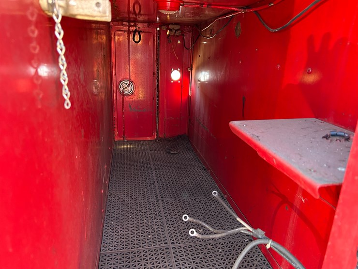 #22559-•-inop-1971-international-harvester-1800-s/a-daycab-fire-truck-vin:-416080g411147-image-18