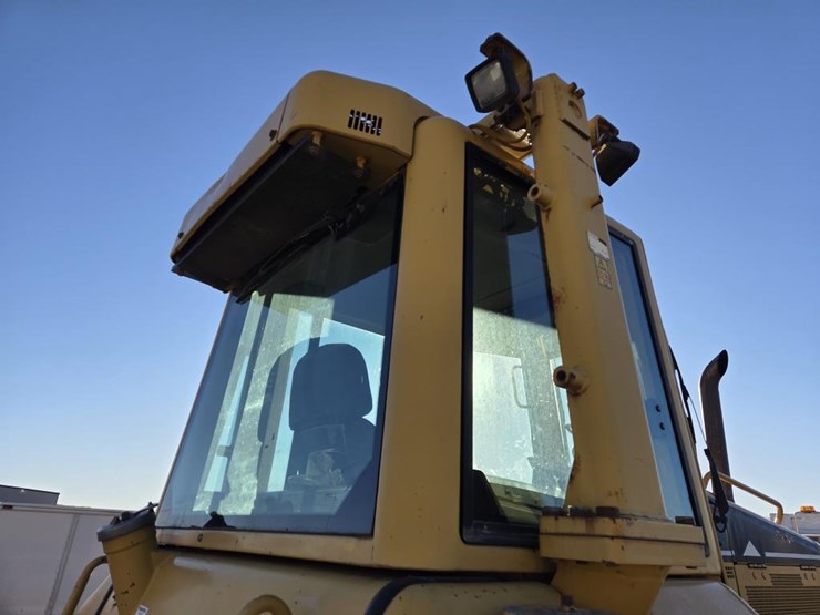 caterpillar-d5n-image-43