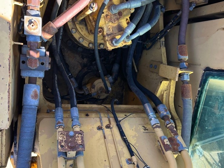 2000-caterpillar-322bl-image-17