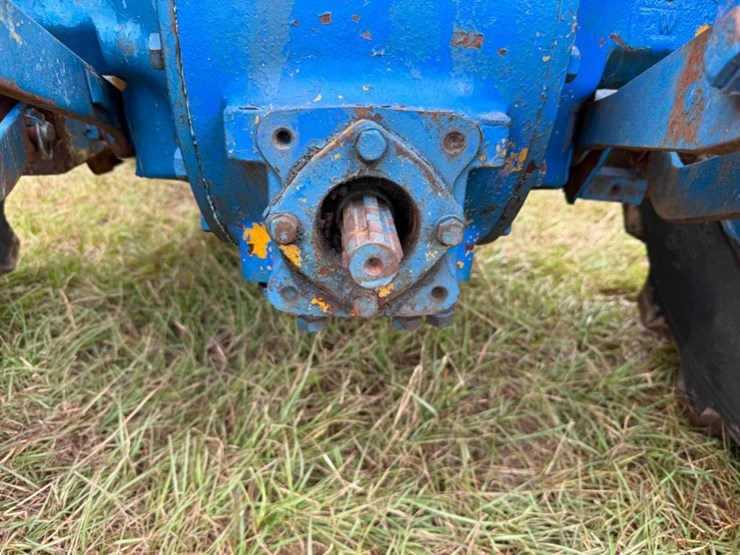 ford-tractor-image-6