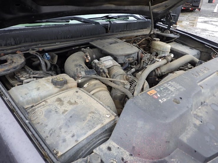 2011-gmc-2500hd-image-11