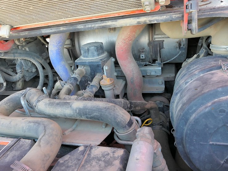 2016-kubota-svl95-2-track-loader,-sn:30102,-erops-w/-air,-hyd.-qt-bucket,-a-image-18