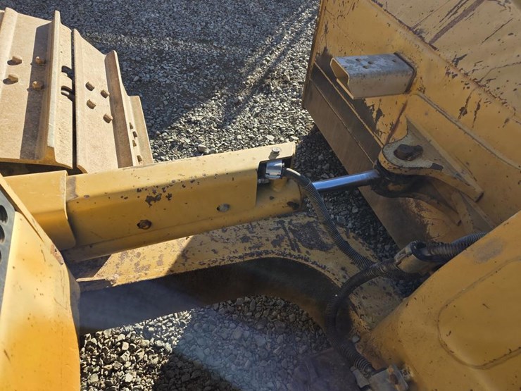 caterpillar-d5n-image-15