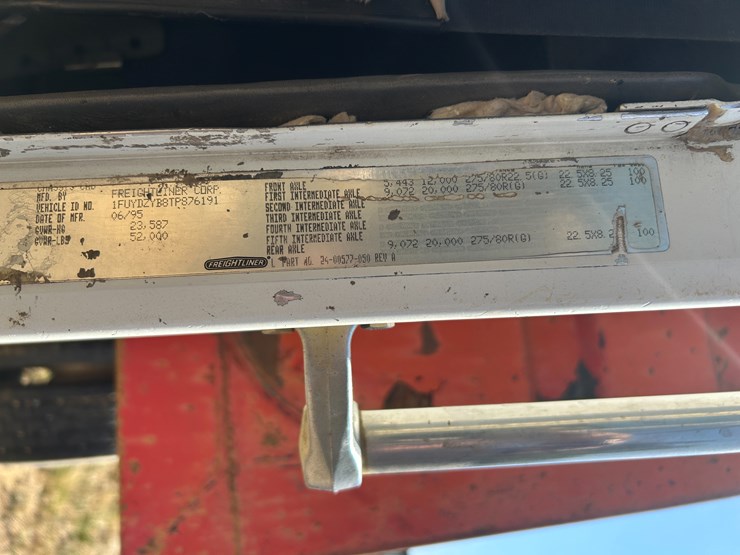 #22532-•-1996-freightliner-t/a-daycab-dump-truck-vin:1fuydzyb8tp876191-image-49