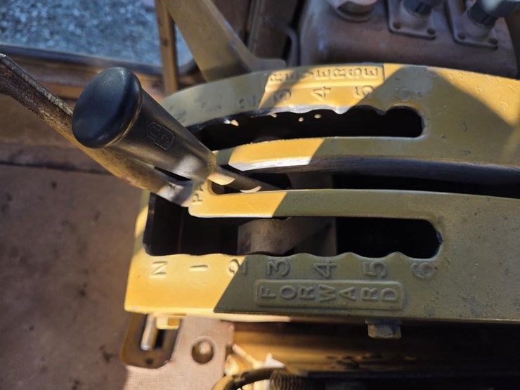 caterpillar-140-image-54