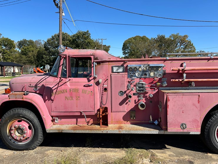 #22559-•-inop-1971-international-harvester-1800-s/a-daycab-fire-truck-vin:-416080g411147-image-15