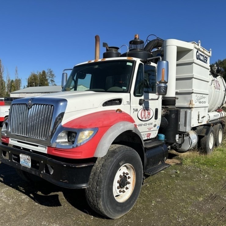 2007 CATERPILLAR C13