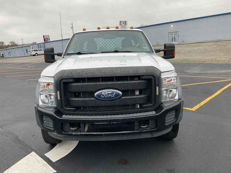 2011-ford-f450-image-6