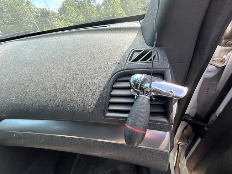 2013-ford-explorer-image-34