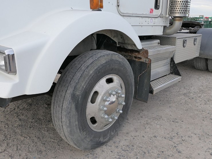 2006-kenworth-t800b-image-7