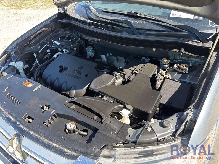 2016-mitsubishi-outlander-image-9