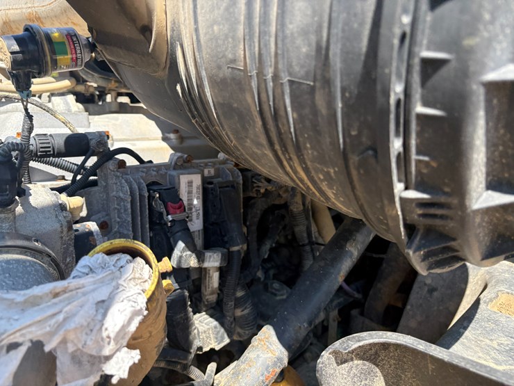 #22534-•-2014-freightliner-prostar-lf-687-t/a-daycab-truck-tractor-vin:-1hsdjsnr4eh099715-image-42