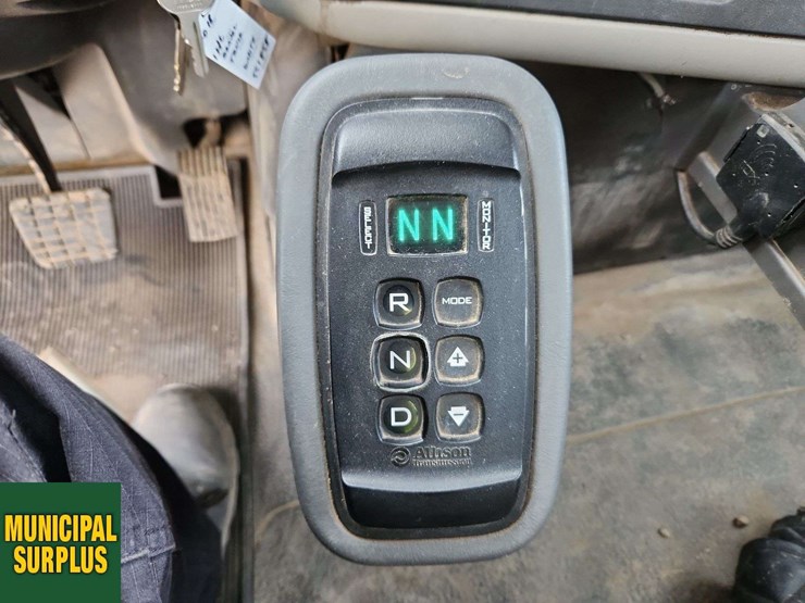 2018-international-workstar-7400-image-28